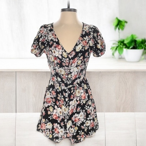 Louna Floral Romper | SIZE XS - Picture 4 of 8